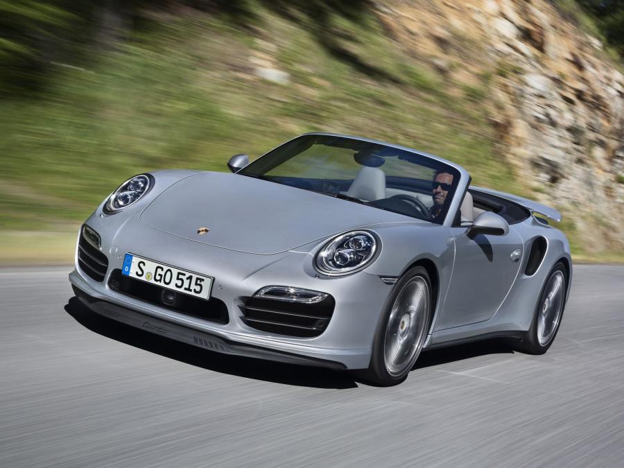  Porsche 911 Turbo Cabriolet 2013 года  (фото 7 из 12)